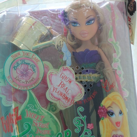 Bratz Flower Girlz Bratz doll (Chloe) - Picture 1 of 7